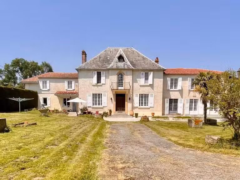 Maison Miélan - 5 chambres - 388m²