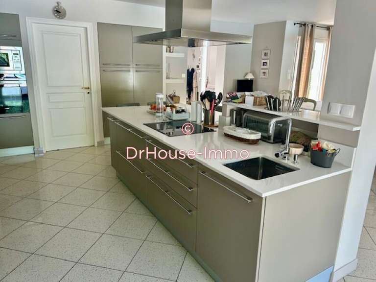 Villa Mignaloux-Beauvoir - 5 bedrooms - 167m²