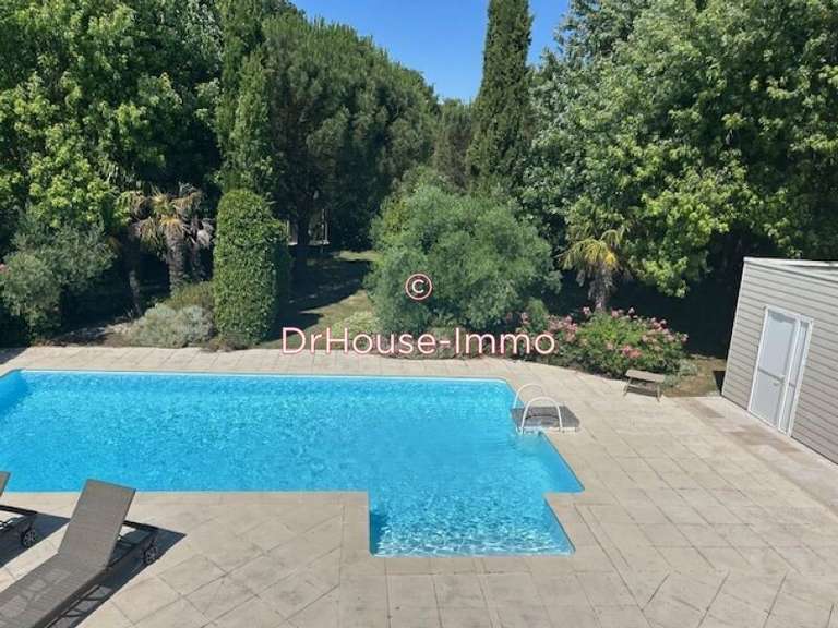 Villa Mignaloux-Beauvoir - 5 bedrooms - 167m²