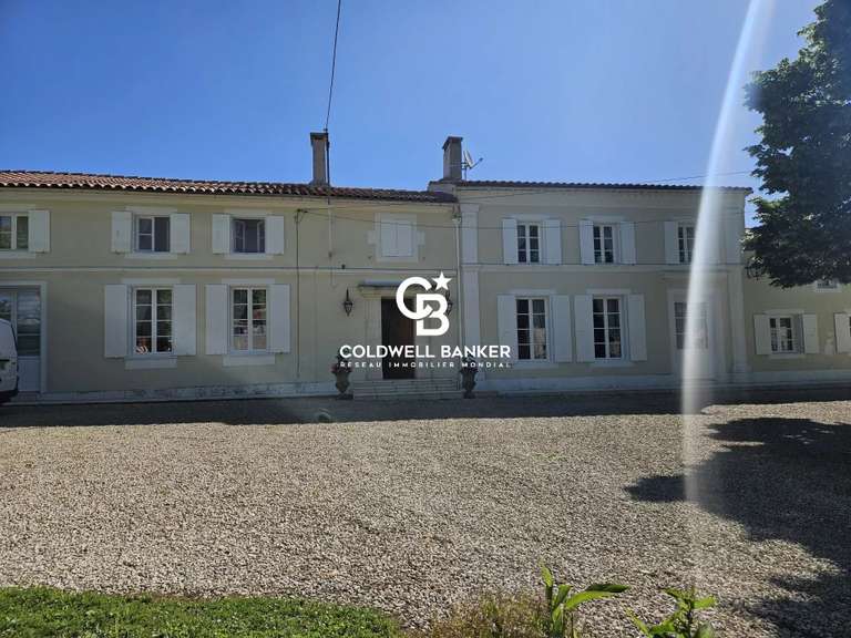 Maison Migron - 6 chambres - 405m²