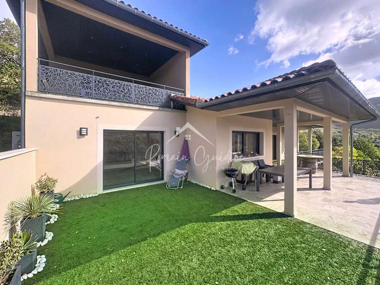 House Millau - 6 bedrooms - 251m²