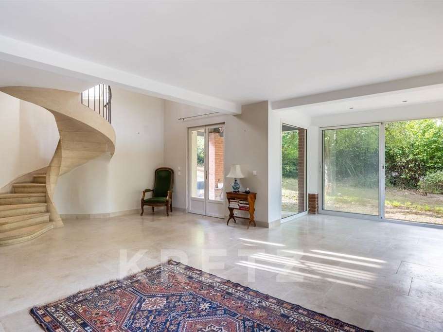 House Milon-la-Chapelle