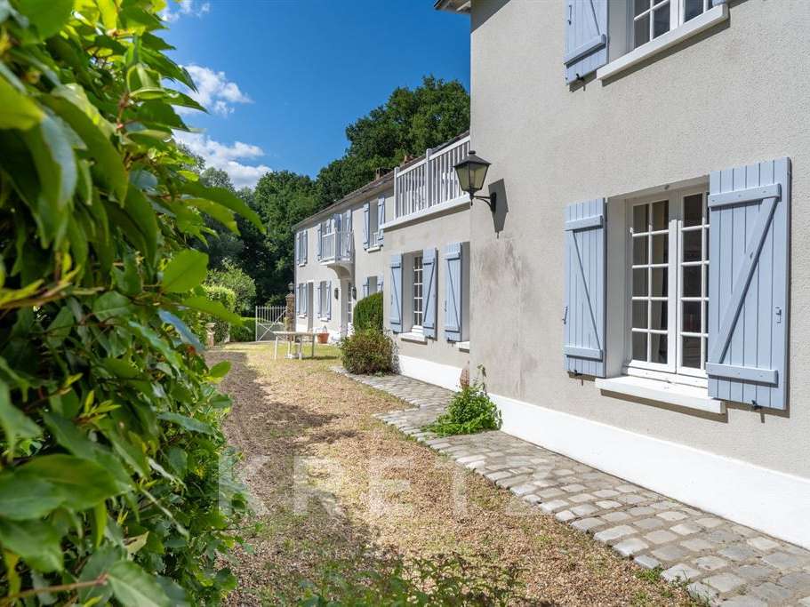 House Milon-la-Chapelle