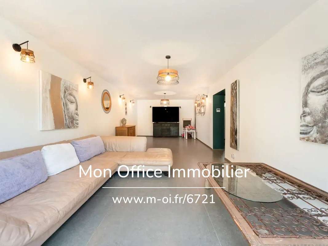 Maison Mimet