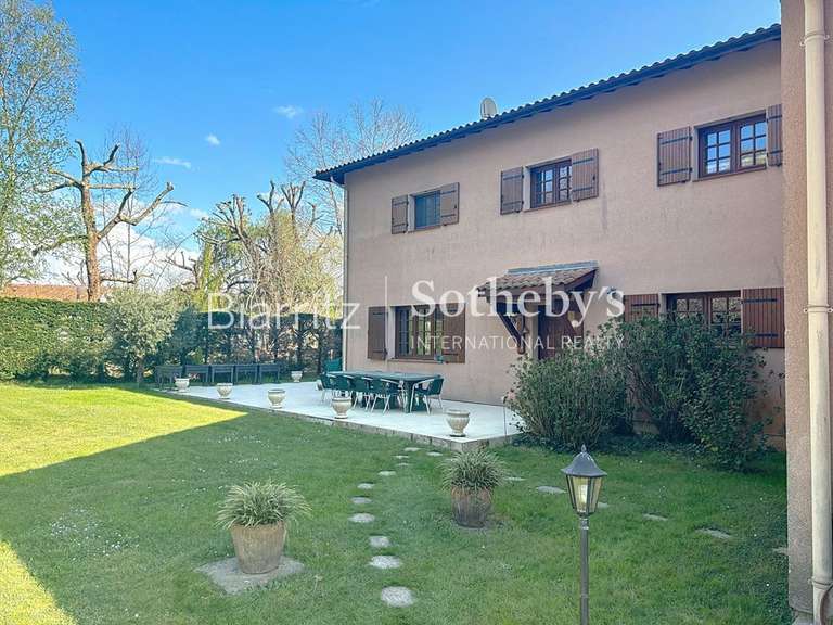 Maison Mimizan - 6 chambres - 290m²