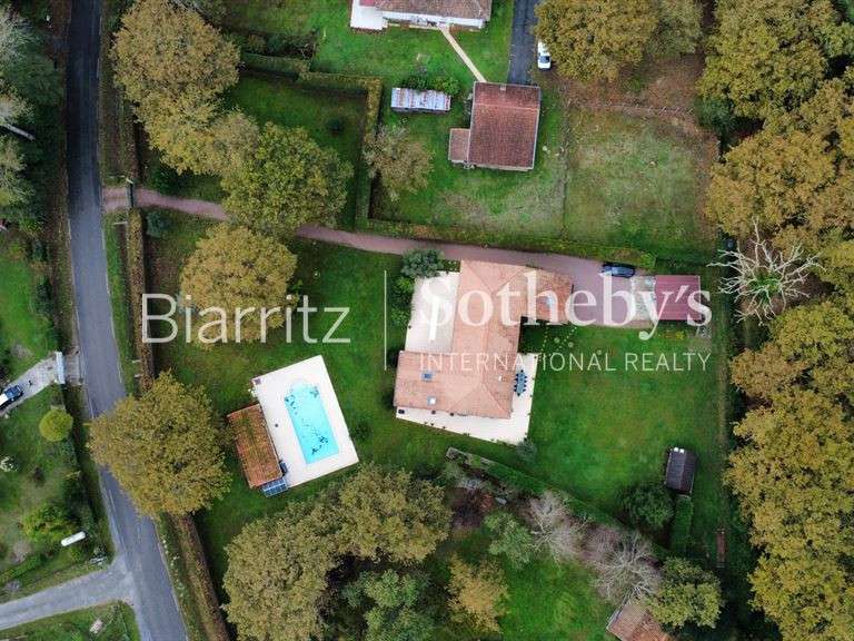 Maison Mimizan - 6 chambres - 290m²