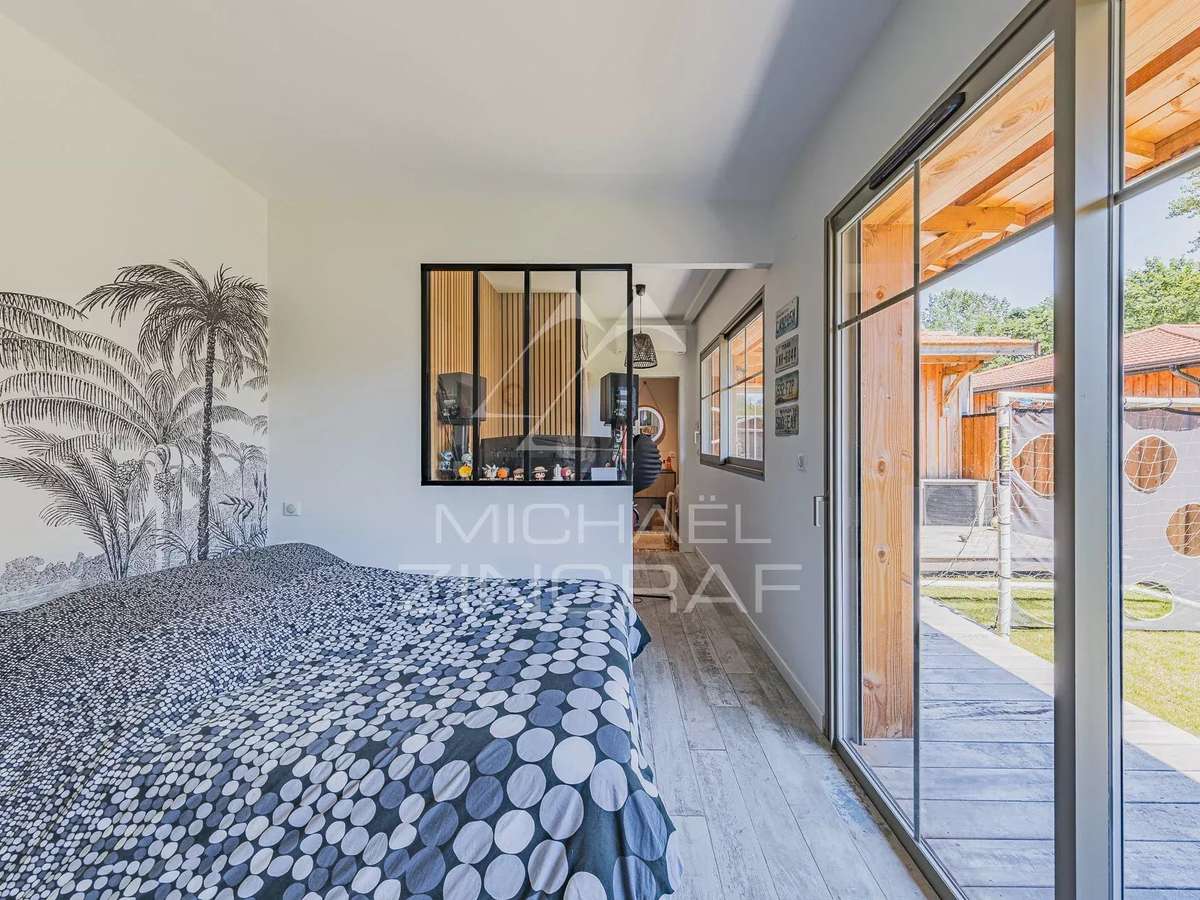 Maison Mios
