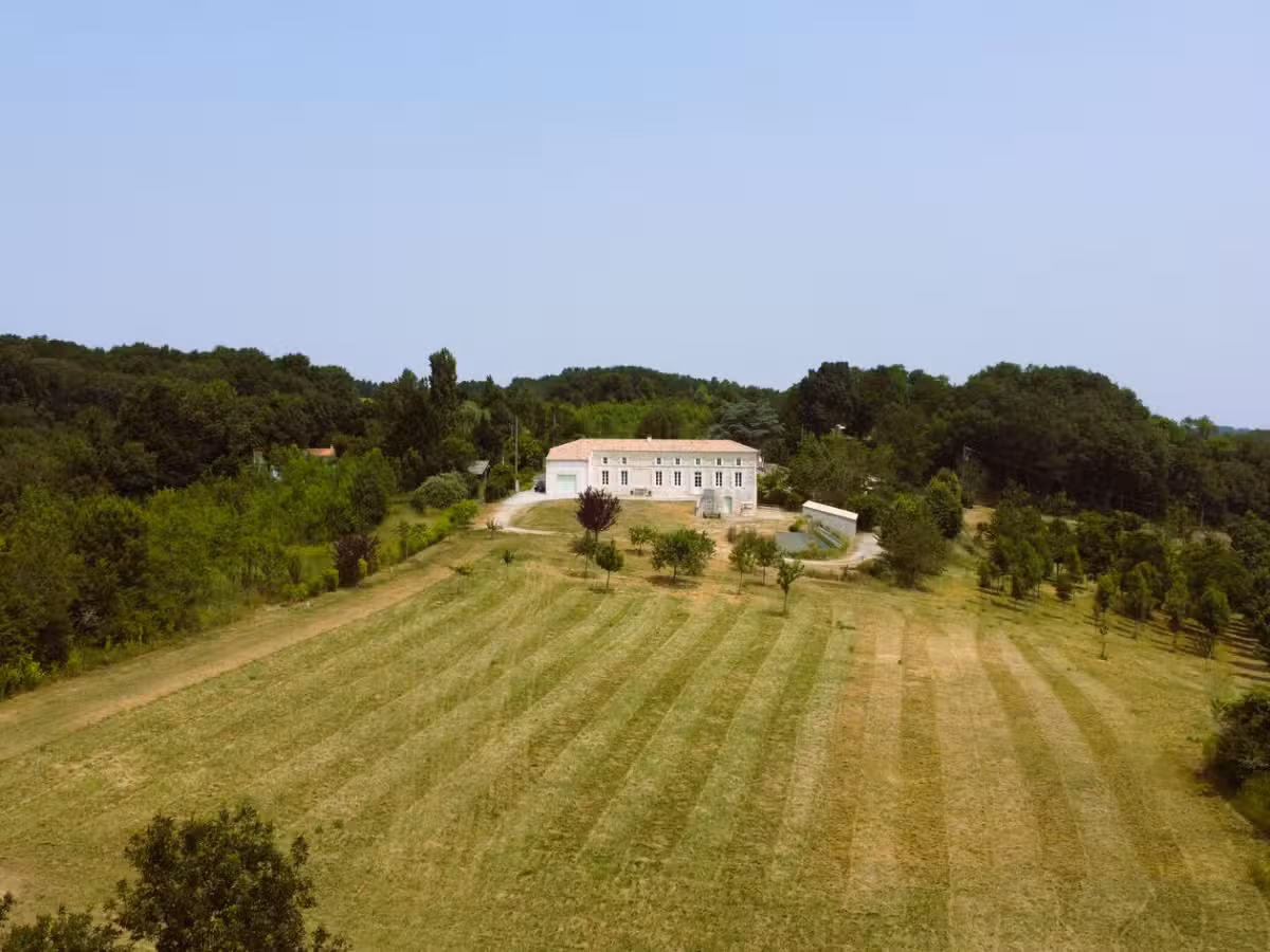 House Mirambeau