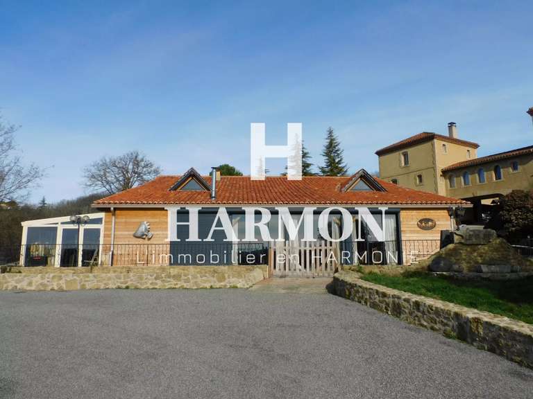 Propriété Mirande - 1164m²