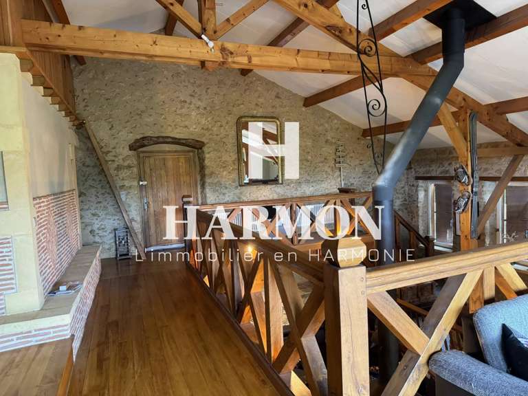 Propriété Mirande - 1164m²