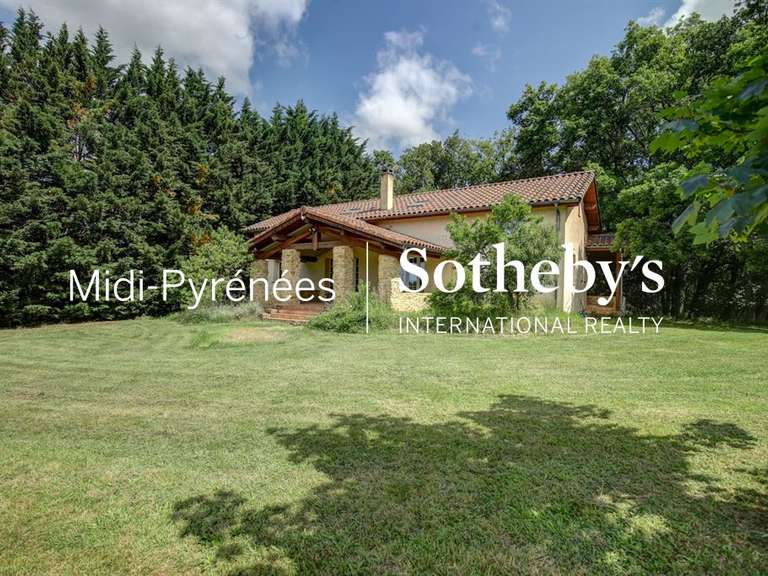 Maison Mirepoix - 12 chambres - 625m²