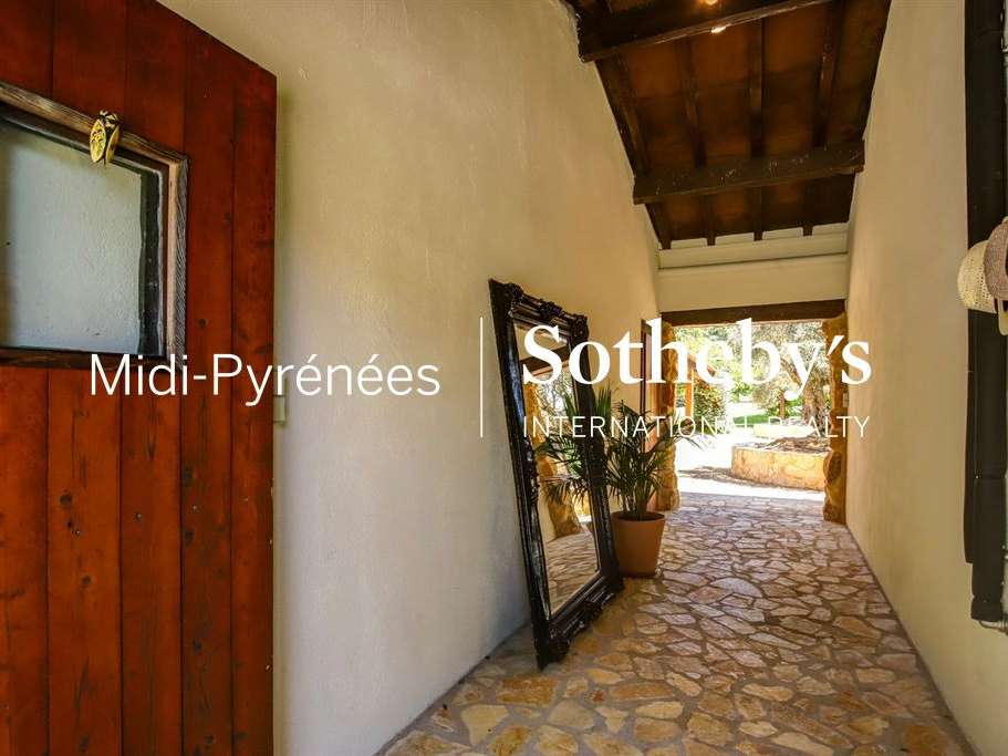 House Mirepoix