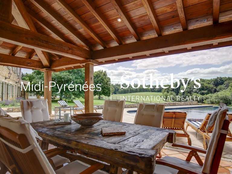 Maison Mirepoix - 12 chambres - 625m²