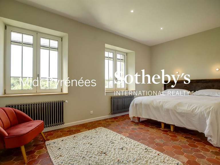 Maison Mirepoix - 12 chambres - 625m²