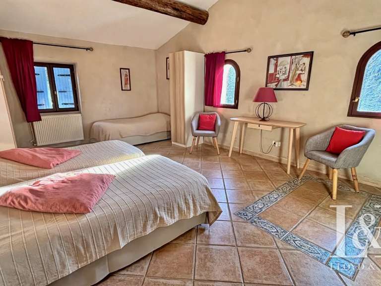 House Mirmande - 20 bedrooms - 1400m²