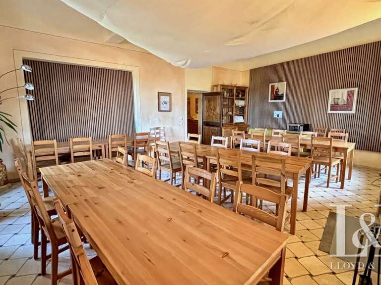 House Mirmande - 20 bedrooms - 1400m²