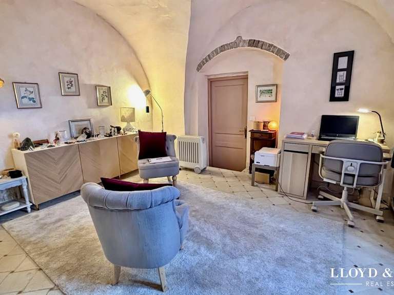 House Mirmande - 20 bedrooms - 1400m²