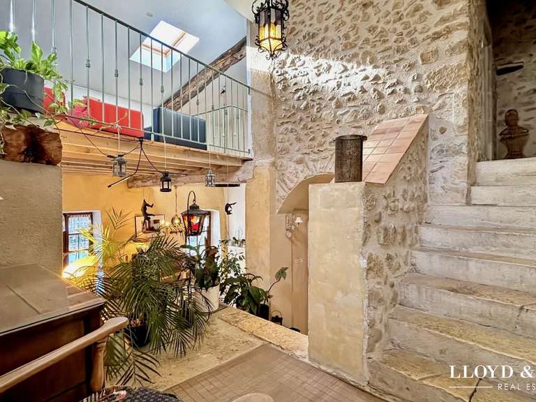 Maison Mirmande - 20 chambres - 1400m²