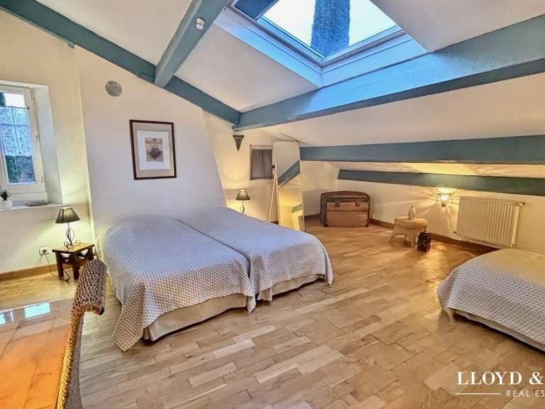 House Mirmande - 20 bedrooms - 1400m²