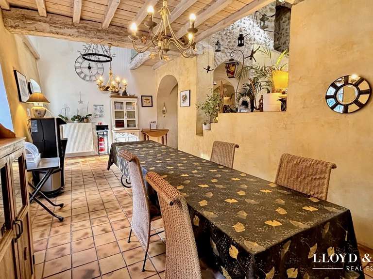 House Mirmande - 20 bedrooms - 1400m²