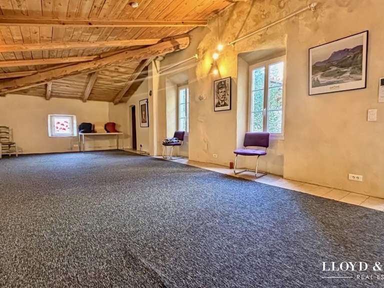 Maison Mirmande - 20 chambres - 1400m²