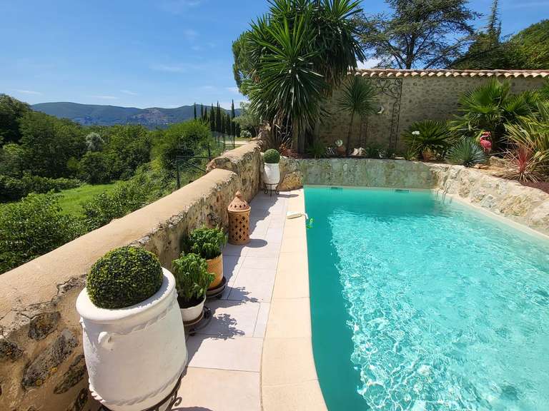 Propriété Mirmande - 9 chambres - 700m²