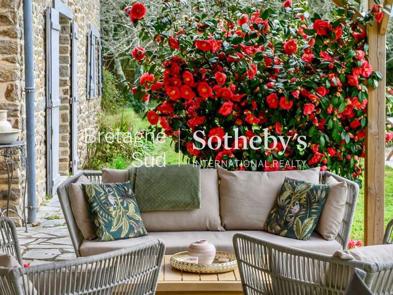 Maison Missillac - 4 chambres - 239m²