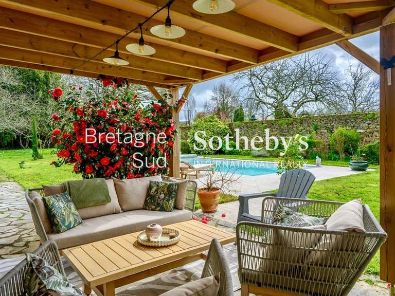 Maison Missillac - 4 chambres - 239m²