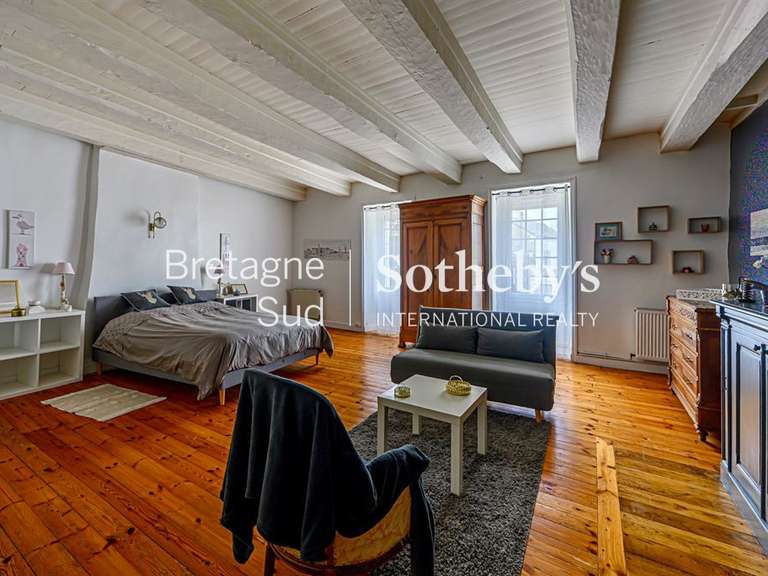 Maison Missillac - 4 chambres - 239m²