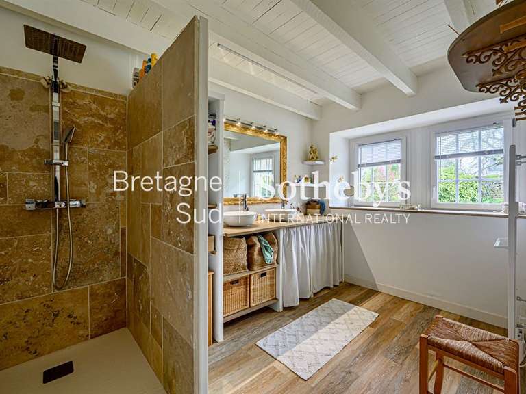 Maison Missillac - 4 chambres - 239m²