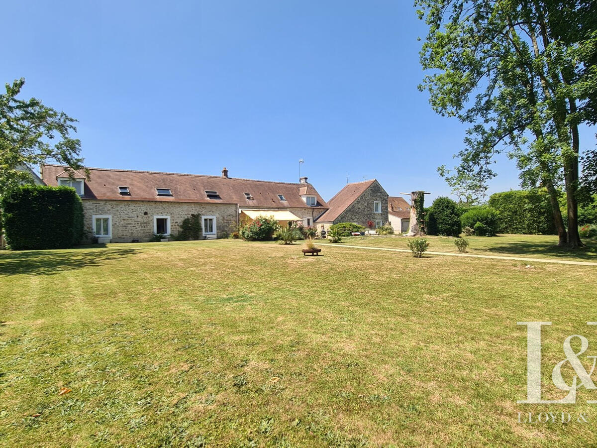 House Moigny-sur-École
