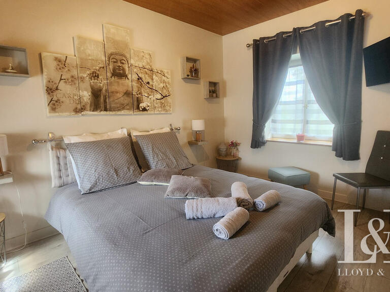 House Moigny-sur-École - 8 bedrooms - 258m²