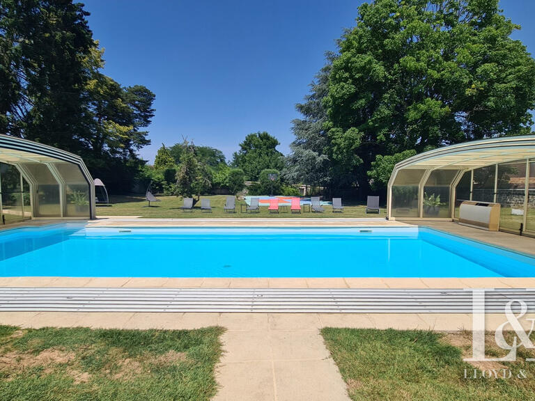 House Moigny-sur-École - 8 bedrooms - 258m²