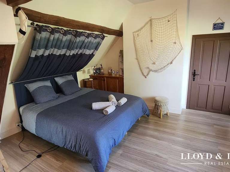 Maison Moigny-sur-École - 8 chambres - 318m²