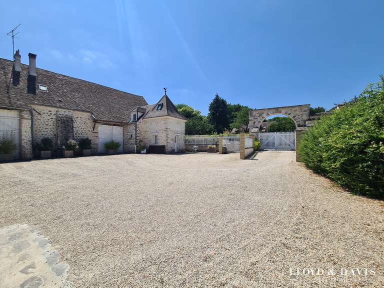 Maison Moigny-sur-École - 8 chambres - 318m²