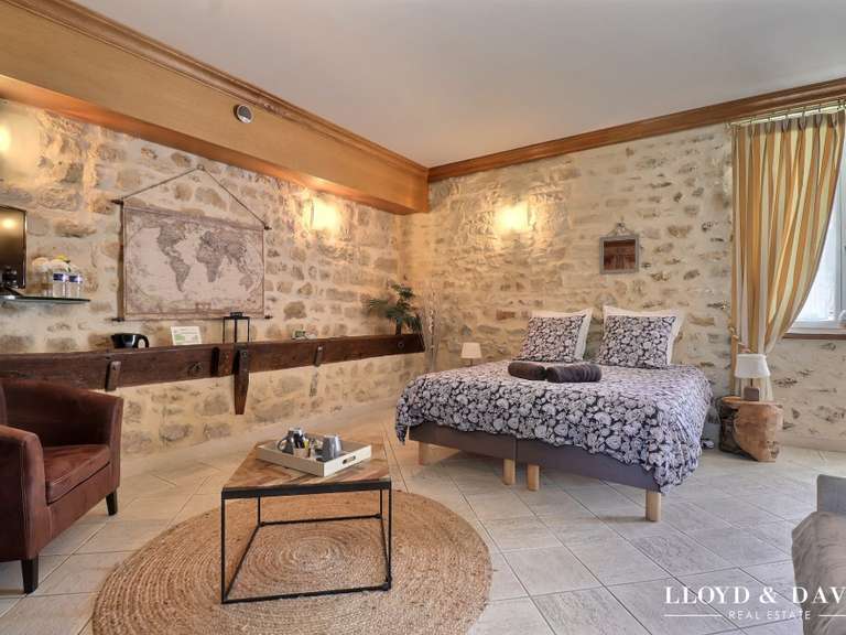 Maison Moigny-sur-École - 8 chambres - 318m²