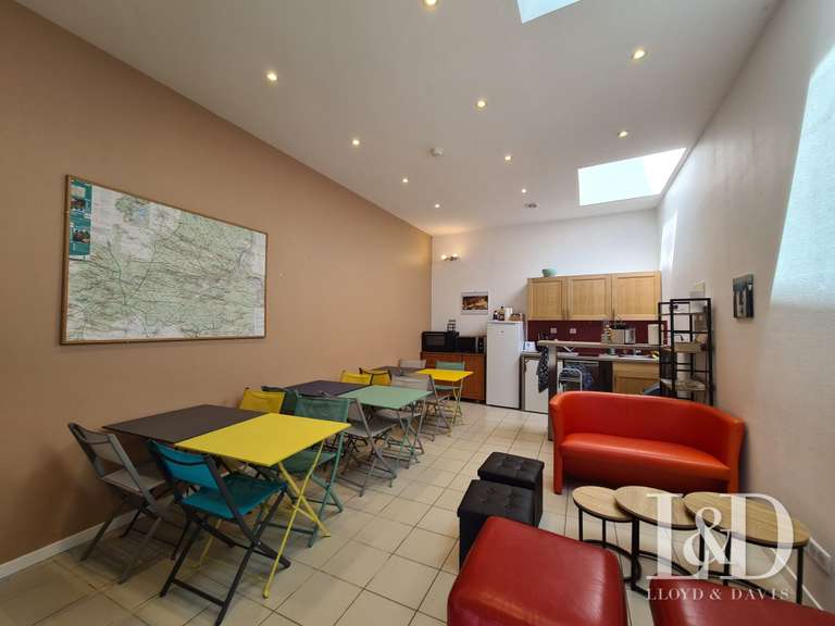 Maison Moigny-sur-École - 8 chambres - 318m²