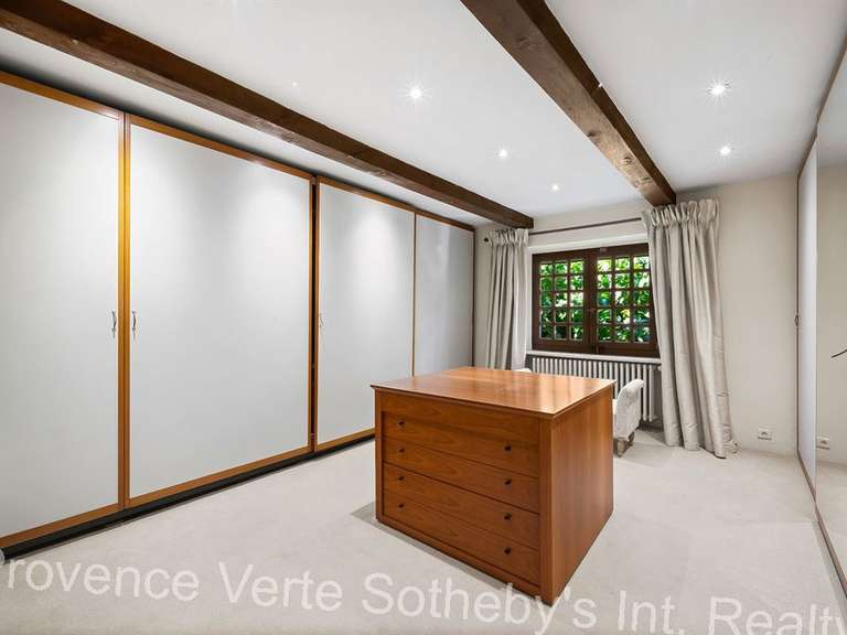 House Moissac-Bellevue - 336m²