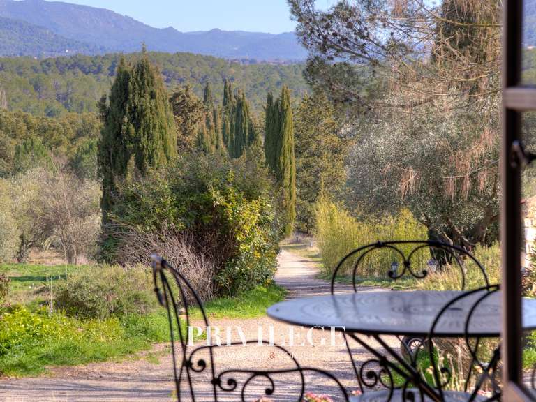 House Moissac-Bellevue - 9 bedrooms - 640m²