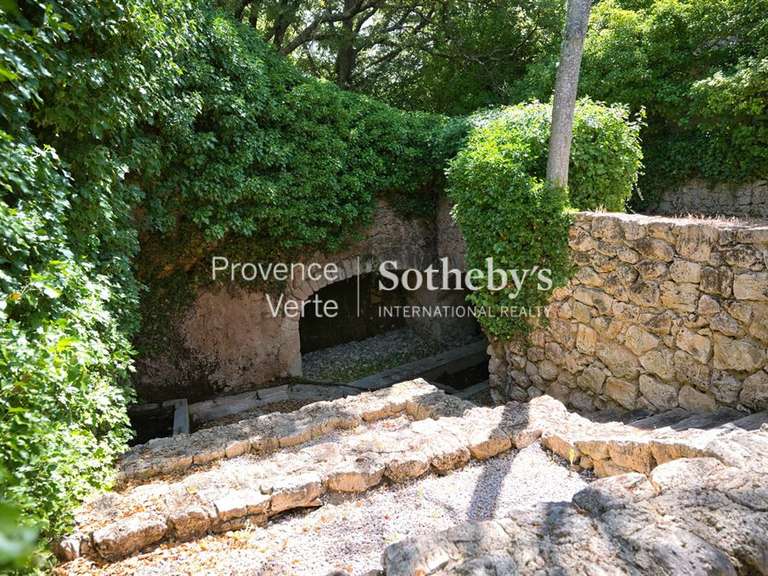 Maison Moissac-Bellevue - 336m²