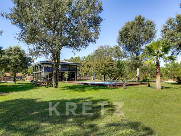 Maison Moliets-et-Maa - 8 chambres - 279m²