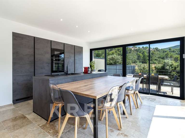 Maison Mollans-sur-Ouvèze - 4 chambres - 150m²
