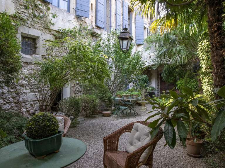 Maison Mollégès - 5 chambres - 290m²