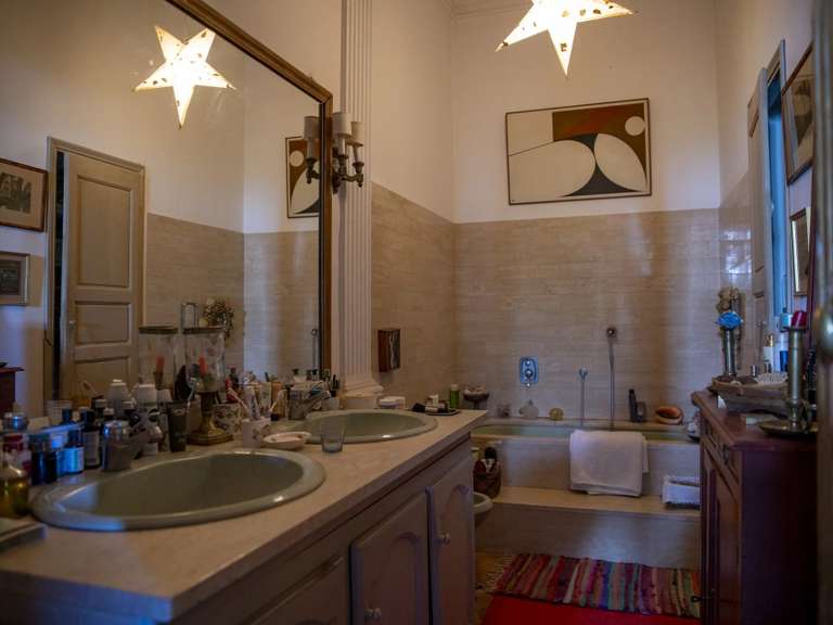 Maison Mollégès - 5 chambres - 290m²