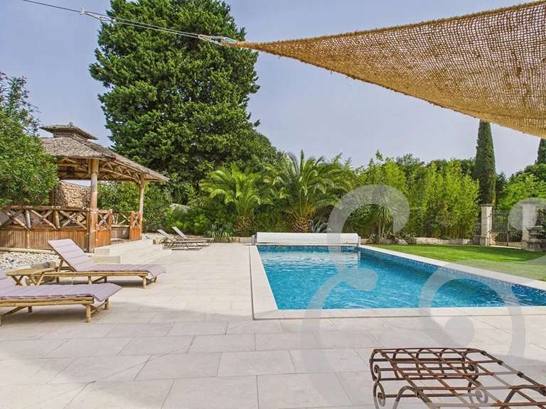 Maison Mollégès - 4 chambres - 300m²