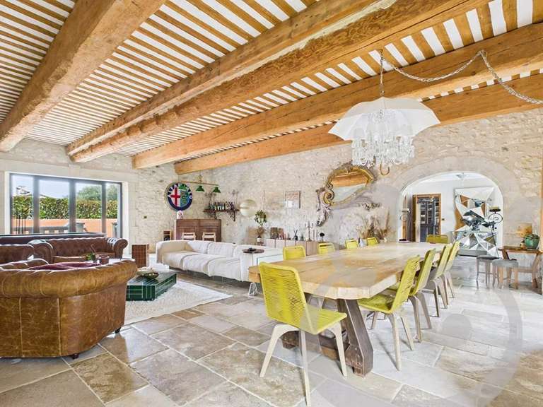 Maison Mollégès - 4 chambres - 300m²