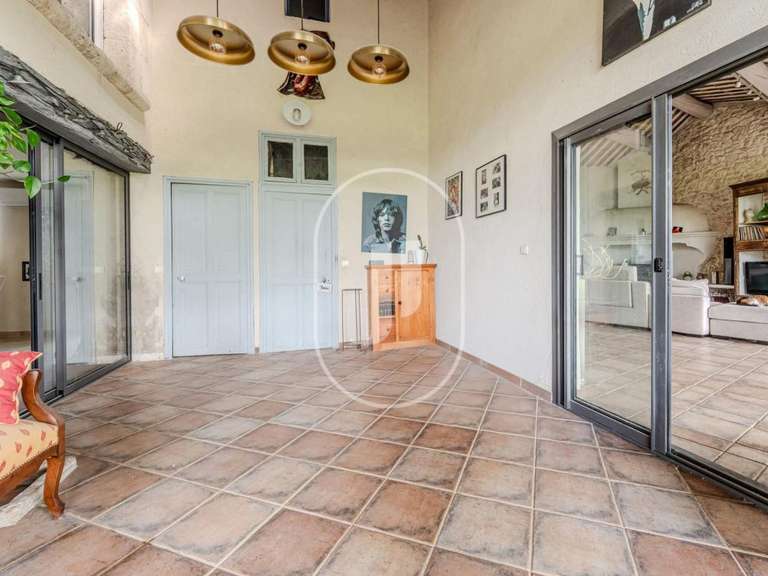 House Mollégès - 4 bedrooms - 250m²