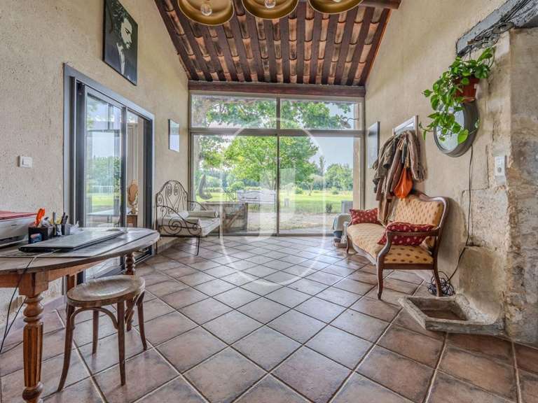 House Mollégès - 4 bedrooms - 250m²