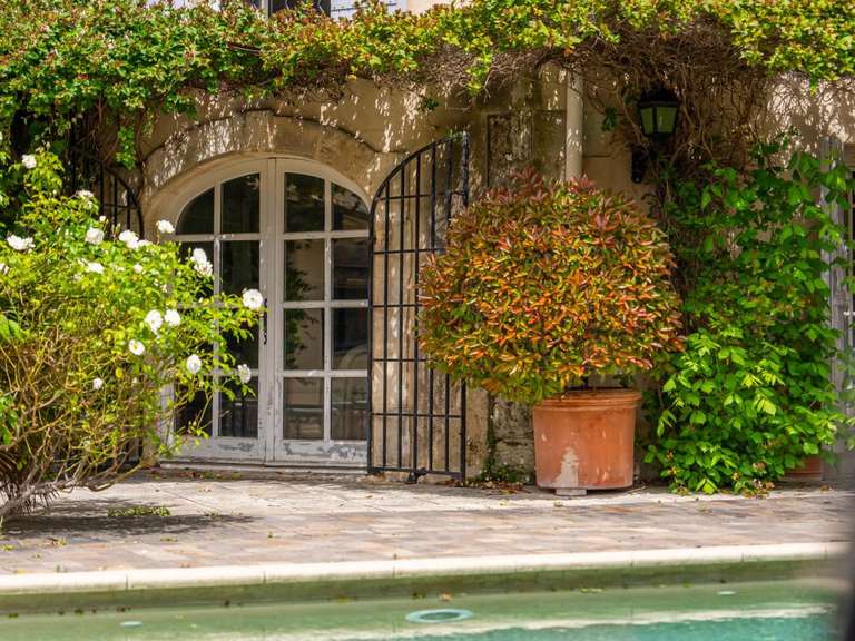 House Mollégès - 5 bedrooms - 243m²