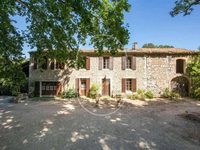 Maison Mollégès - 5 chambres - 284m²